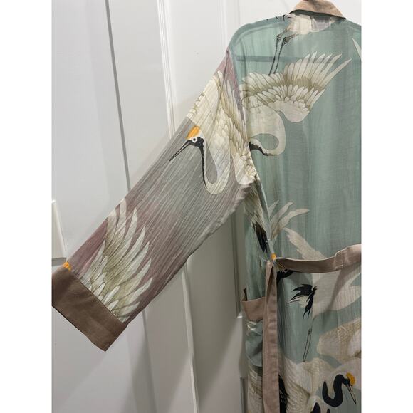 One Hundred Stars Stork Sky Print Shawl Collar Tie Waist Wrap Robe OS - Picture 7 of 10